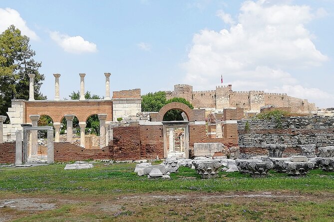 ALL INCLUSIVE Biblical Ephesus with BIBLE Oriented Guide &LUNCH - Ancient Ephesus: Marble Streets, Paul’s Footsteps, and Big Roman Scale