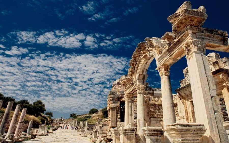 All Inclusive Ephesus Tour With Virgin Mary From Izmir - Artemis Temple Stop and the Artisan Center Question