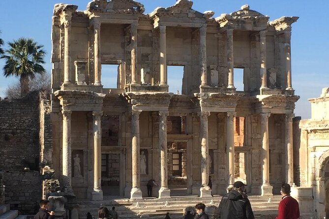 ALL INCLUSIVE Private Ephesus, The House of Mary, Sirince Village - Meryemana (Mary’s House): pilgrimage site with built-in context