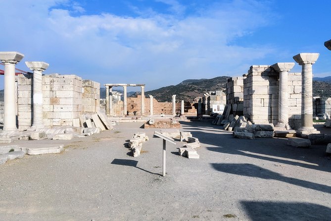 ALL INCLUSIVE Private Guided Tour For Your Family Lunch & Entrances are INCLUDED - Turkish Lunch Included: What You Gain by Not Searching