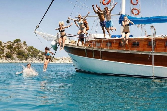 Boat Trip with Lunch From Kusadasi Port / Hotels - Life Aboard the Boat: Seating, Shade, and Comfort