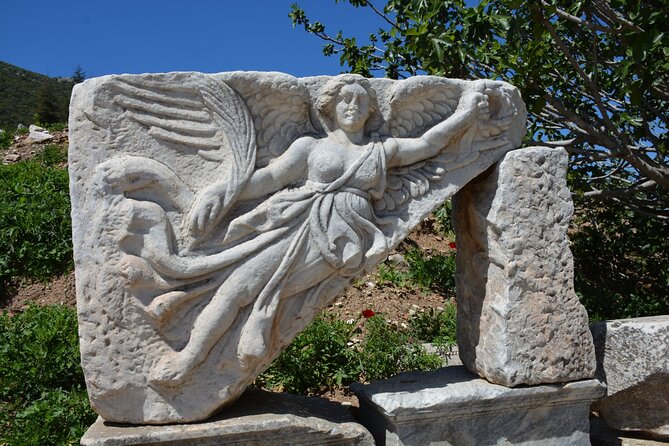 Daily Ephesus and Virgin Mary House Tour with Lunch Included - Morning pickup in Kusadası or Selçuk, and cruise timing you should take seriously
