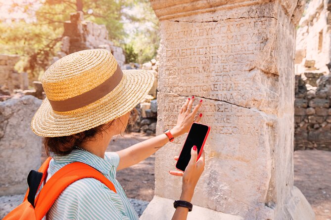 Ephesus Ancient City & House of Mary Guided Small Group Tour - Meryemana (House of the Virgin Mary): quiet time with a big emotional pull