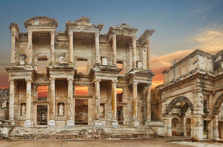 Ephesus and Pamukkale: Day Trip by Plane from Istanbul - Morning logistics: pickup, airport flow, and seat reality