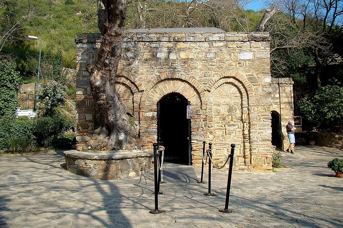 Ephesus and Virgin Mary House Private Tour with Lunch and Pickup - Terrace Houses: Upper-Class Life and Beautiful Mosaics