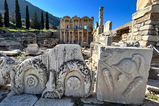 Ephesus and Virgin Mary Tour with Skip the Line, Lunch incl. - Ephesus Terrace Houses: mosaics and wall paintings at household scale