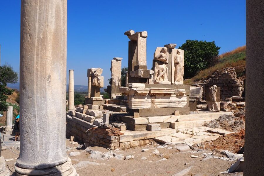 Ephesus Bible Study Tour from Kusadasi or Izmir - Tickets and guide quality: what you are really paying for
