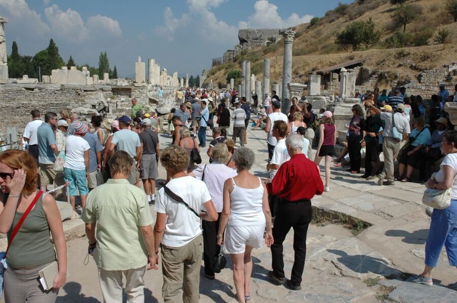 Ephesus: Full-Day Tour from Kusadasi or Izmir - Terrace Houses: the Roman elite’s private villas, not a distant rumor