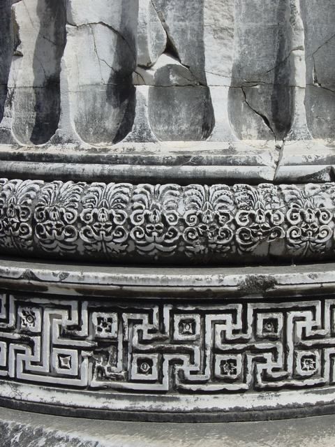 Ephesus, Priene, Miletos and Didyma Tour - Priene: The City of Perfect Grid Planning and Athena’s Temple Hill