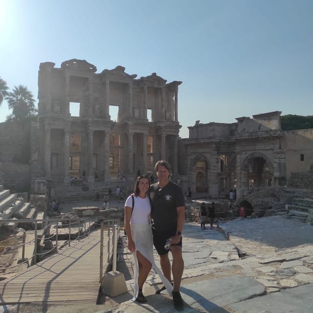 Ephesus Small Group Tour For Cruise Guests - Guide style, group flow, and the skip-the-line advantage