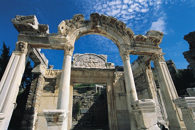 Ephesus Tour From Selcuk - Lunch and transport: where the value hides