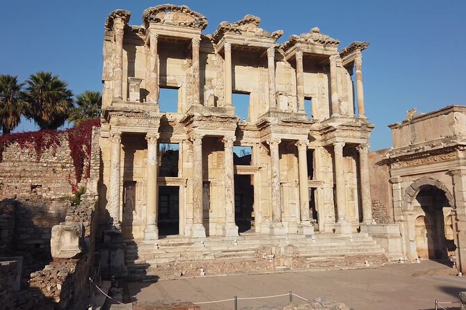 Ephesus Walking Tour - Temple of Hadrian and the Library of Celsus: Seeing the Best Preserved Details