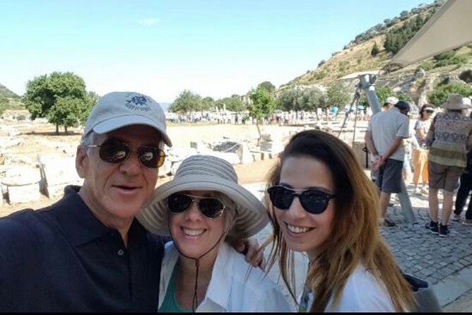 For Ship Guests:BEST SELLER EPHESUS PRIVATE TOUR & On Time Return - Getting oriented: the quick meet-up near the port and the feel of the town