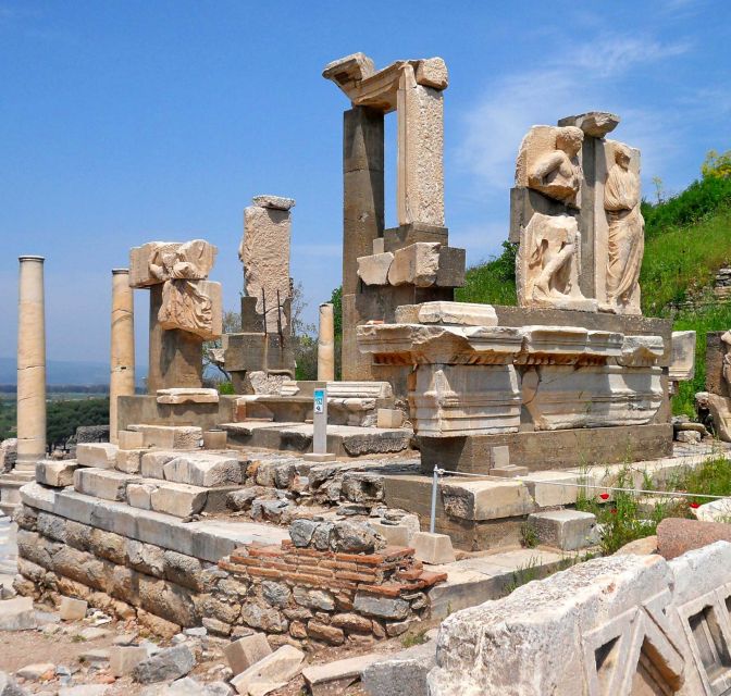 From Istanbul: 2-Day Ephesus, Pamukkale, & Hierapolis Tour - Cleopatra’s Pool and the Marc Anthony story: fun when it’s open