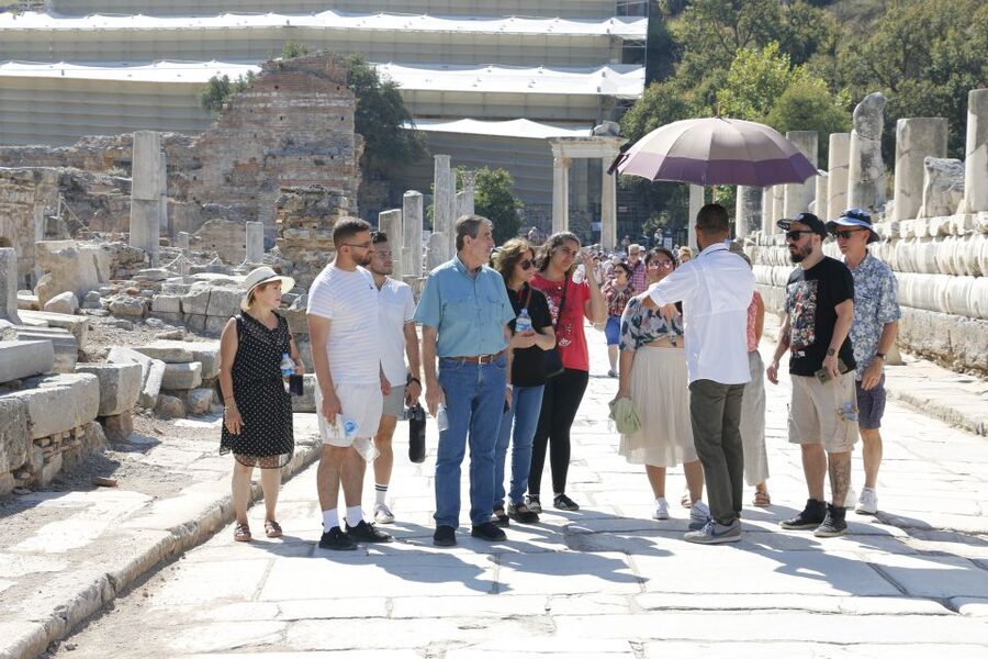 From Istanbul: Ephesus & Şirince Day Trip w/ Wine Tasting - The Theater, Celsus Library, and the Classic Ephesus Photo Line