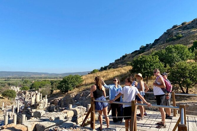 FROM IZMIR Cruise Port: Ephesus and Mary's House Private Tour - Selçuk town breaks and authentic shopping time