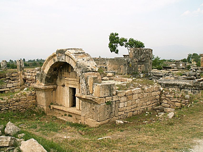 From Kusadasi and Selcuk: Pamukkale and Hiearapolis Tour - Small-Group Touring From English Commentary to a Smooth Day