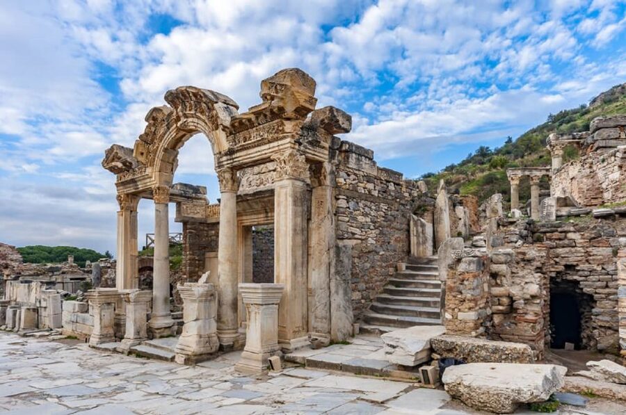 From Kusadasi: Full Day Private or Small Group Ephesus Tour - İsa Bey Mosque and the Temple of Artemis: expanding beyond the ruins