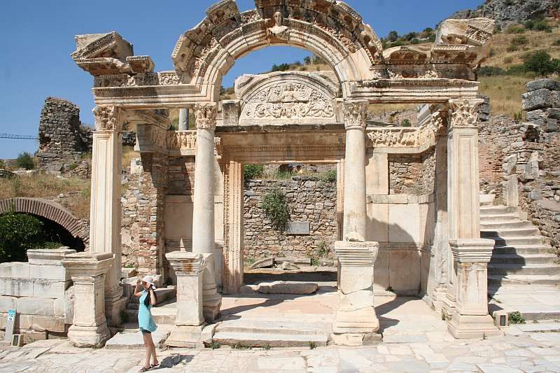 From Kusadasi or Izmir: Ephesus Private Tour - Temple of Artemis: a Wonder you can still picture