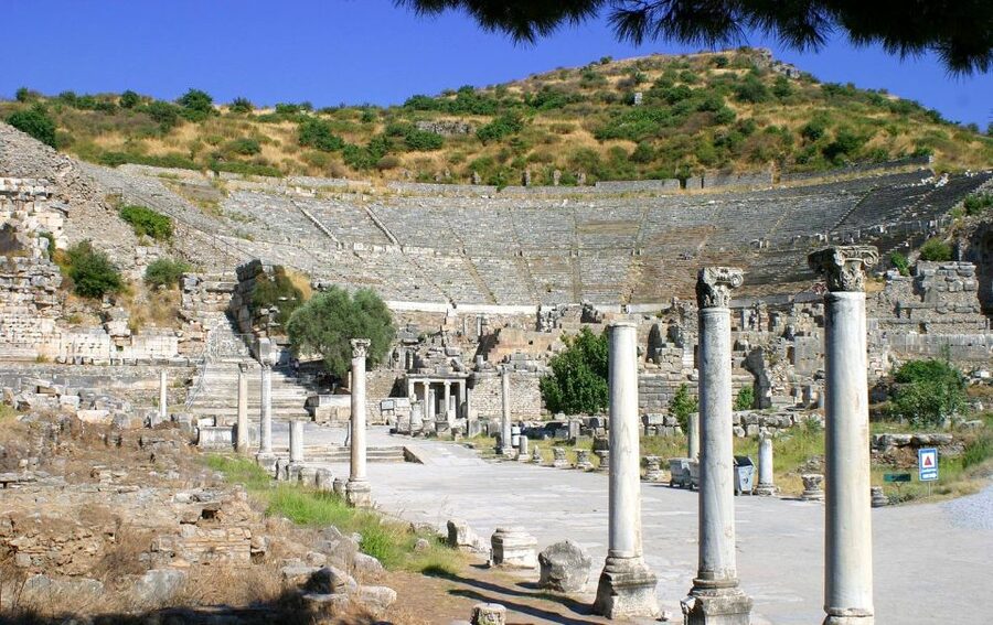 From Kusadasi or Selcuk: Full-Day Ephesus Tour with Lunch - Who This Tour Suits Best, and Who Should Adjust