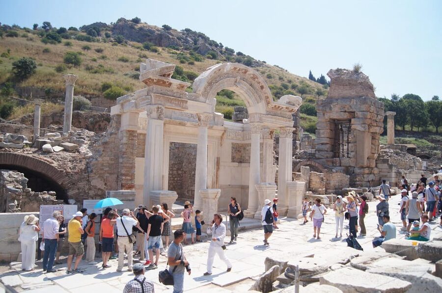 Guided Icmeler Ephesus Tour w/ Breakfast & Lunch - What is included, what is not, and what to plan for