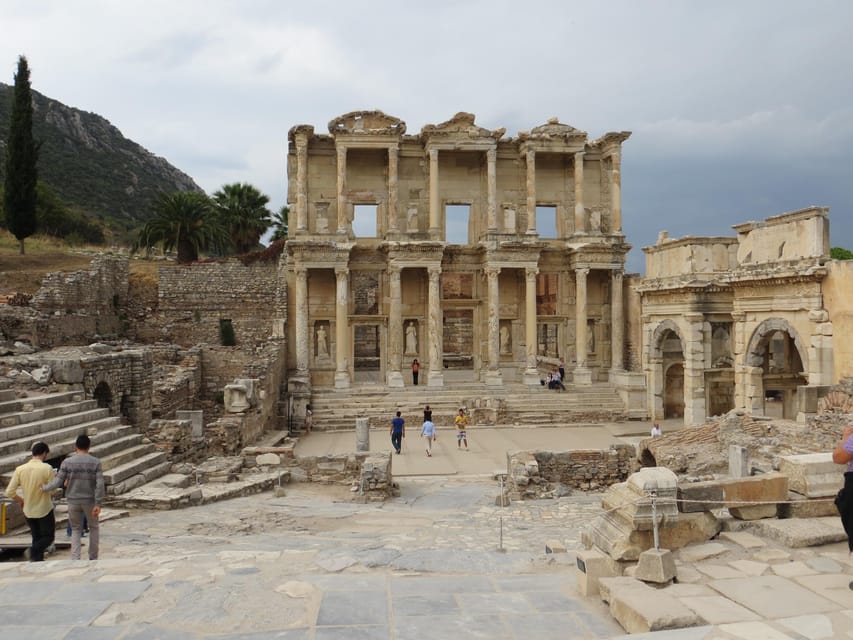 Guided Icmeler Ephesus Tour w/ Breakfast & Lunch - Walking the UNESCO site: Celsus Library, Great Theater, and the big names