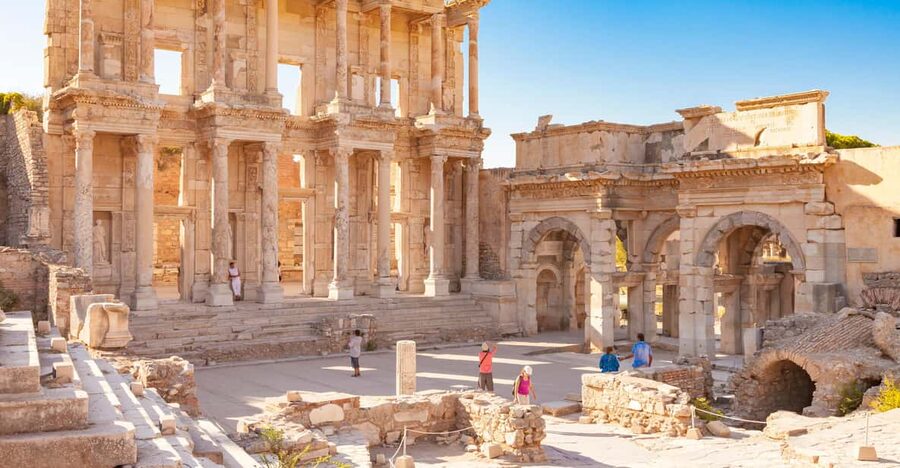 Izmir: Ephesus Private Tour for Cruise Guests - Ephesus Ancient City: why the guided timing works