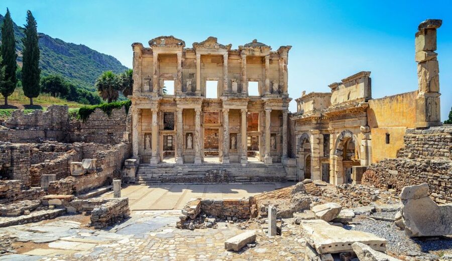 Kusadasi: Ephesus & House of Virgin Mary Fully Guided Tour - Temple of Artemis Site: Why This Wonder Still Captures Attention