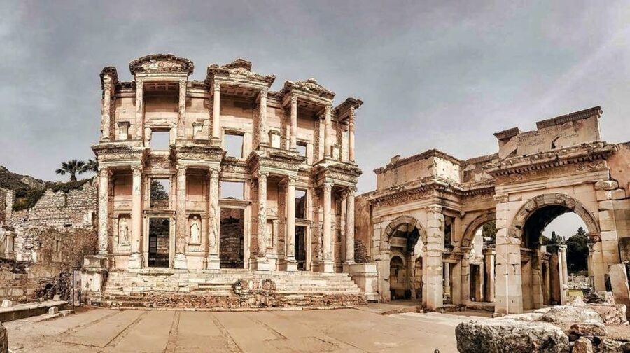 Kusadasi: Ephesus Small Group Tour - First stop: Marys House, a calm start before Ephesus