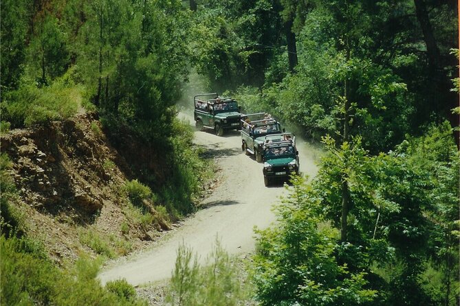 Kusadasi Jeep Safari Tour With Zeus Cave and Water Fights - The “small stuff” that shapes your experience: dust, photos, and pacing