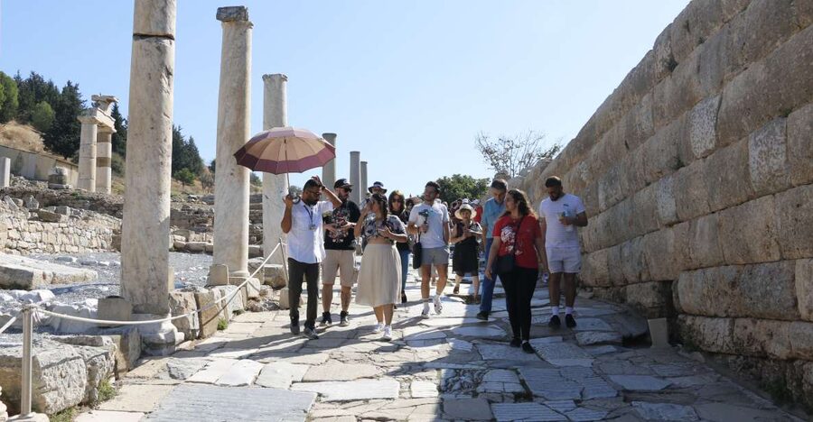 Kusadasi: Private Ephesus Day Trip with Pickup and Drop-off - A smooth start from Kusadasi to the House of Virgin Mary