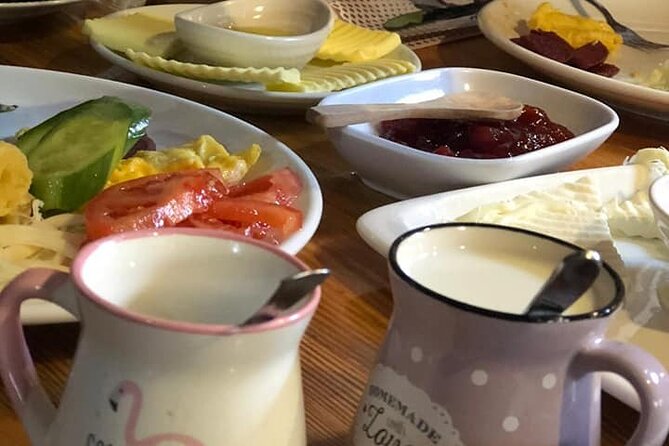 Kusadasi Selcuk Ephesus Gourmet and Street Food Tour - Food first, history after, with a cruise-safe return