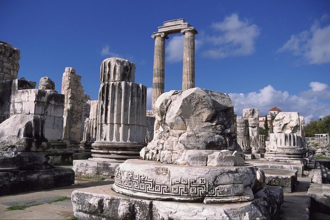 Priene Miletos Didyma Tour From Kusadasi / Selcuk Hotels - Stop 2: Miletus, the Big Theater and Faustina’s Baths