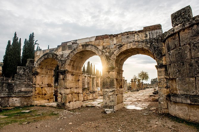 Private: Day Tour to Pamukkale from Kusadasi - Cleopatra Pools Swim, Lockers, and Getting Unstuck in Real Time