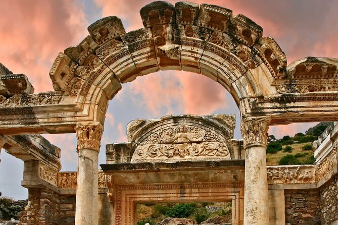 Private Ephesus Shore Excursion with On-Time Return - Kusadasi bazaar time, plus why the shopping stop is structured