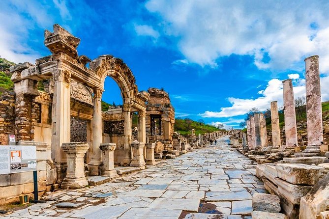 Private Ephesus &The Mary's House Tour for Cruisers(skip theline) - The Shopping Detours: How to Handle Carpets, Leather, and Crafts