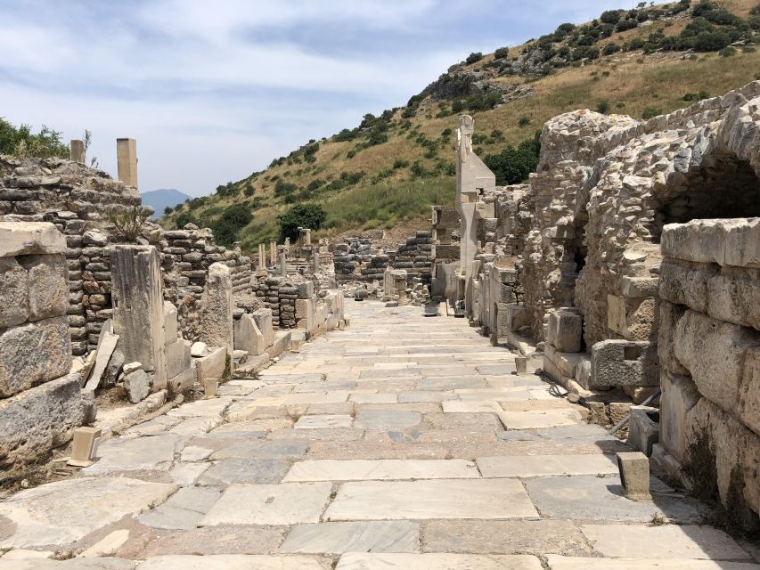 Private Ephesus tour for Cruise Guests w/SkipTheLineTickets - Cruise-Port Pickup in Kusadasi and the Morning Advantage