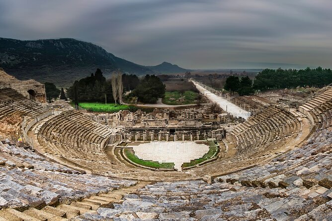 Private Ephesus Tour from Kusadasi Port with Lunch - Private guide plus the real-world shopping stop