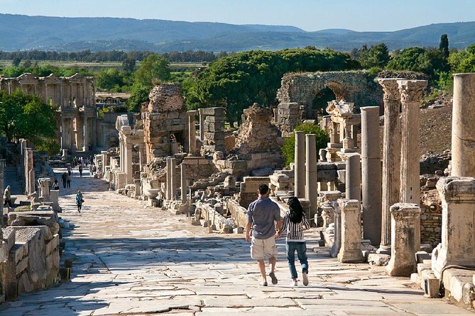 Private Ephesus & Virgin Mary Tours for Cruisers - Skip The line - Terrace Houses option: mosaics and frescoes, with a side of stairs