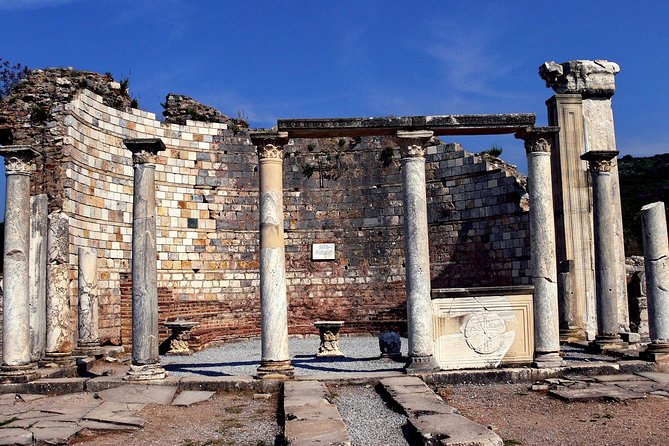 Private Full-Day Biblical Ephesus Tour From Kusadasi - Lunch in a Turkish restaurant, plus a vegetarian option