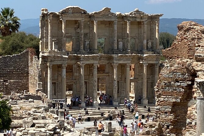 Private Tour in Ephesus and Traditional Turkish Bath from Port - Shopping stops and the carpet pitch: how to avoid losing your bath time