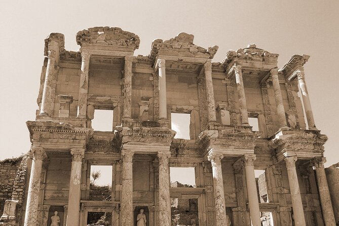 Shore Excursion 1 or 2 Day Private Tour from Kusadasi Port for Ephesus-Pergamon - Stop 3: Meryemana (The Virgin Mary’s House) and the power of place