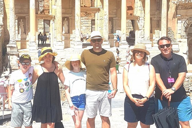 SKIP-THE-LINE: Group & Private Ephesus Tour ENTRY FEE & LUNCH - A smart half-day Ephesus run from Kuşadası Port