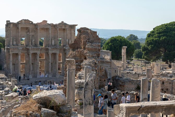 SKIP THE LINE - Private Guided Ephesus Tour - After the Ancient Sites: Kusadasi Castle and Sea Views