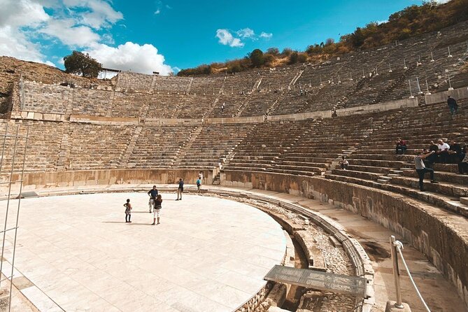 Small Group Ephesus and Sirince Day Tour from Kusadasi/Selcuk - Ephesus on foot: marble streets and the real scale of the city