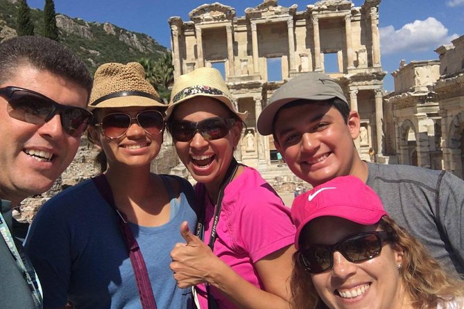 Traveler's choice: Ephesus, Terrace House Tour WITH TICKETS - Kusadası Port Pickup, Meeting Your Guide, and Getting Moving