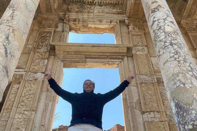 Unforgettable Turkish Breakfast&Panoramic Ephesus Tour,No Fees!! - İsa Bey Mosque in Selçuk: quick stop, clear architectural context